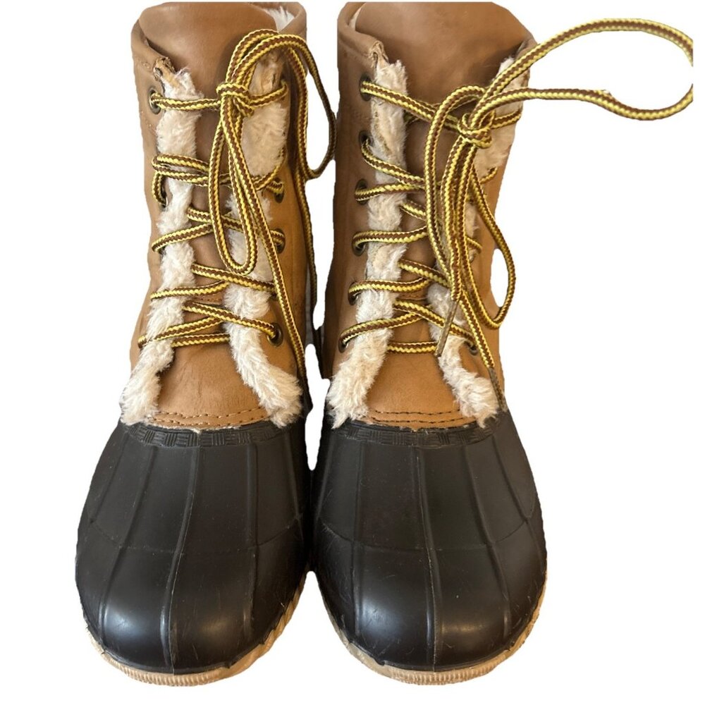 MAURICES WOMEN’S LACE UP DUCK BOOTS , BLACK/KHAKI -size 7